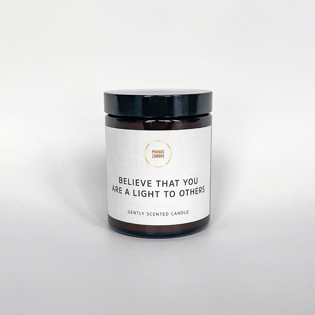 Statement Kerze im Glas . GENTLY SCENTED CANDLE . MM101